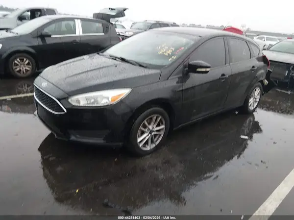 1FADP3K25HL311971 2017 FORD FOCUS - Image 2