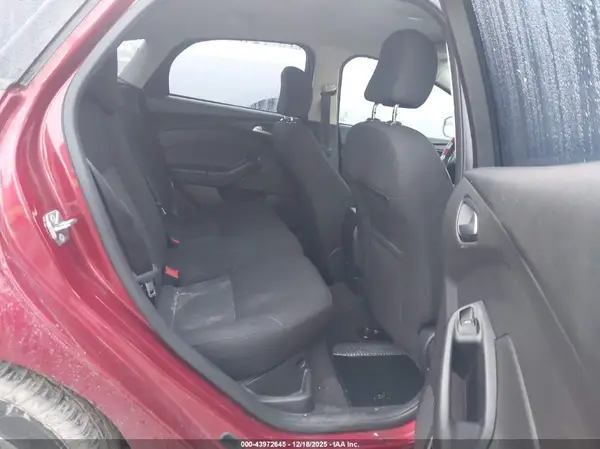 1FADP3K25HL318936 2017 FORD FOCUS - Image 8