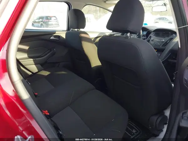 1FADP3K25HL345148 2017 FORD FOCUS - Image 8
