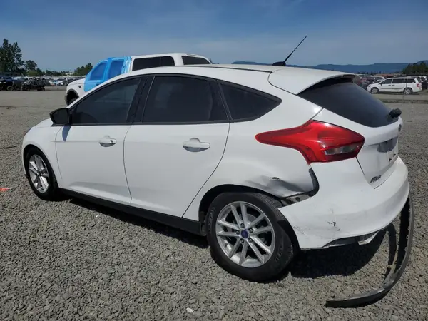 1FADP3K25JL207647 2018 FORD FOCUS - Image 2