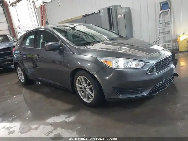 1FADP3K25JL216946 2018 FORD FOCUS - Image 1