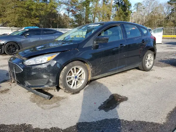 1FADP3K25JL220477 2018 FORD FOCUS - Image 1