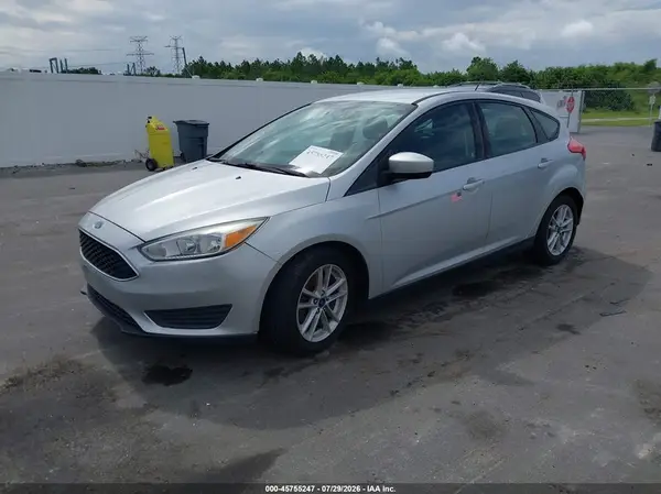1FADP3K25JL224657 2018 FORD FOCUS - Image 2