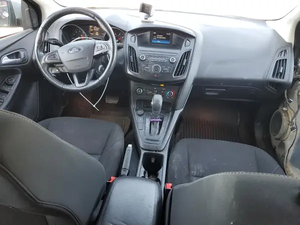 1FADP3K25JL230331 2018 FORD FOCUS - Image 8