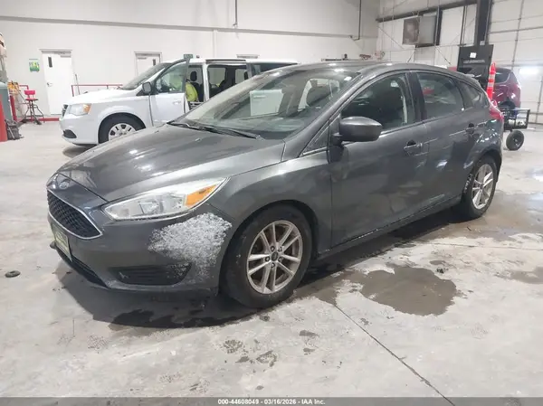 1FADP3K25JL231799 2018 FORD FOCUS - Image 2