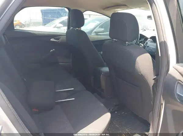 1FADP3K25JL258517 2018 FORD FOCUS - Image 8