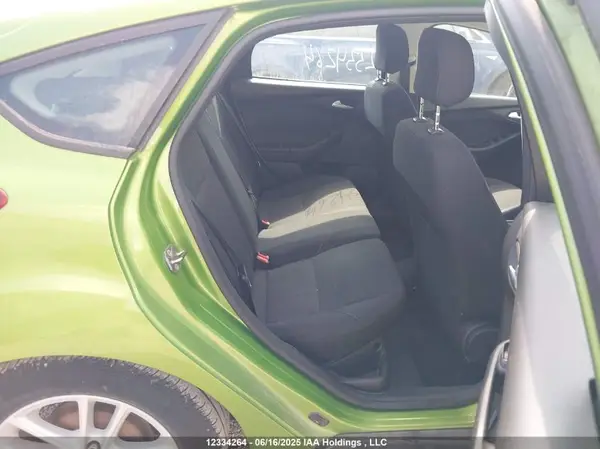 1FADP3K25JL263796 2018 FORD FOCUS - Image 8