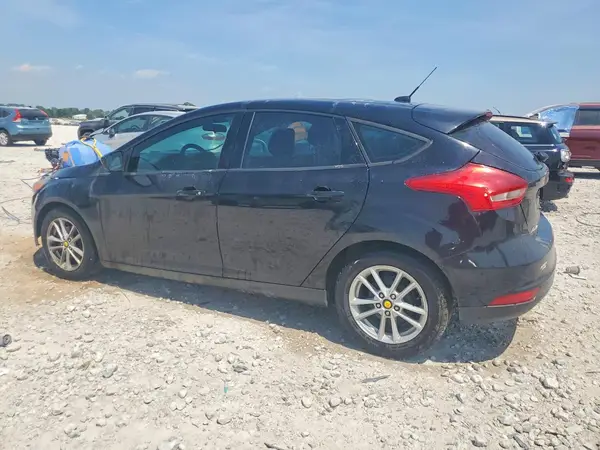 1FADP3K25JL265726 2018 FORD FOCUS - Image 2