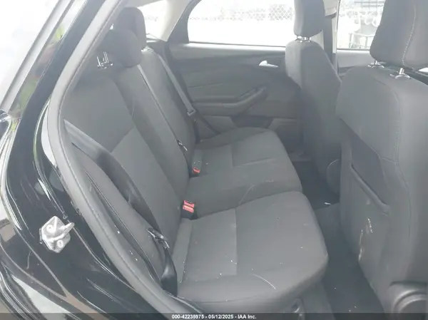 1FADP3K25JL266648 2018 FORD FOCUS - Image 8