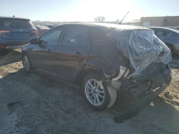 1FADP3K25JL267153 2018 FORD FOCUS - Image 2