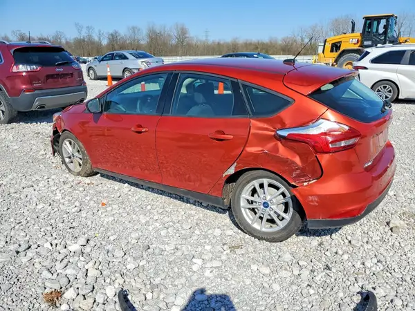 1FADP3K25JL282137 2018 FORD FOCUS - Image 2