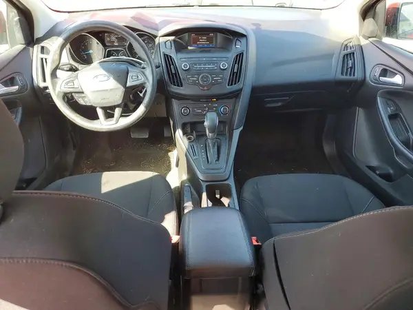 1FADP3K25JL282137 2018 FORD FOCUS - Image 8