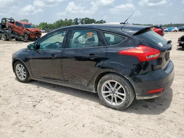 1FADP3K25JL302404 2018 FORD FOCUS - Image 2