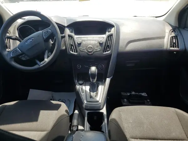 1FADP3K25JL315217 2018 FORD FOCUS - Image 8