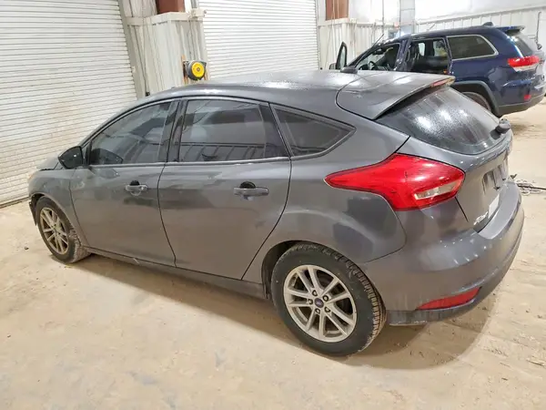 1FADP3K25JL315279 2018 FORD FOCUS - Image 2