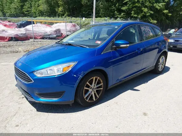 1FADP3K25JL318327 2018 FORD FOCUS - Image 2