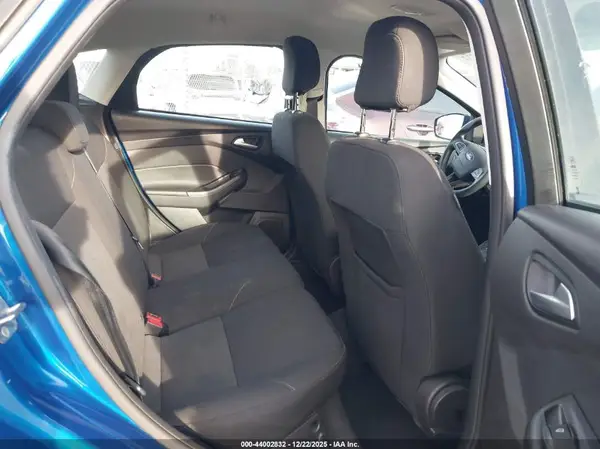 1FADP3K25JL323088 2018 FORD FOCUS - Image 8