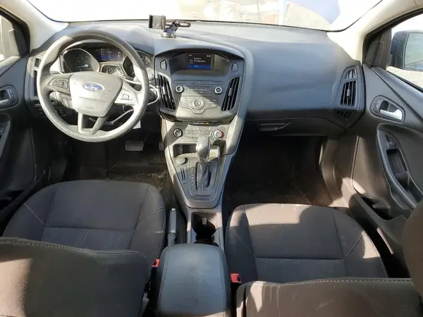 1FADP3K25JL324323 2018 FORD FOCUS - Image 8