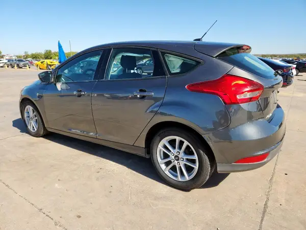 1FADP3K25JL330834 2018 FORD FOCUS - Image 2