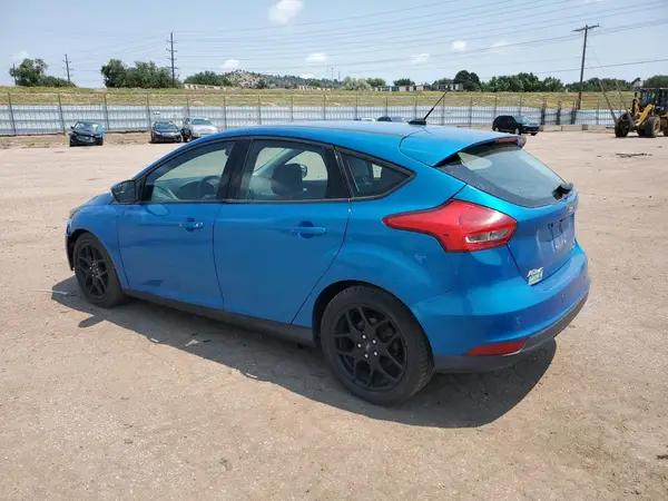 1FADP3K26GL200070 2016 FORD FOCUS - Image 2