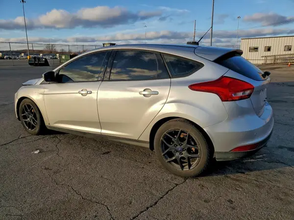 1FADP3K26GL205365 2016 FORD FOCUS - Image 2