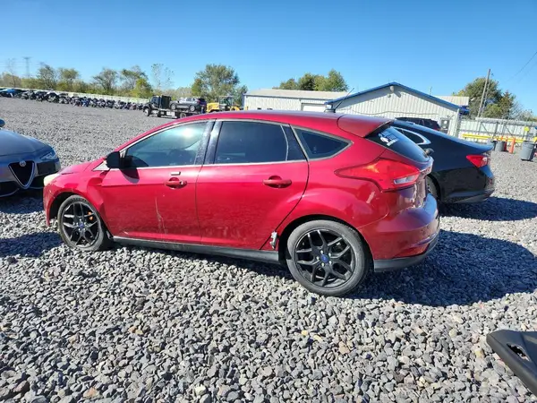 1FADP3K26GL206600 2016 FORD FOCUS - Image 2