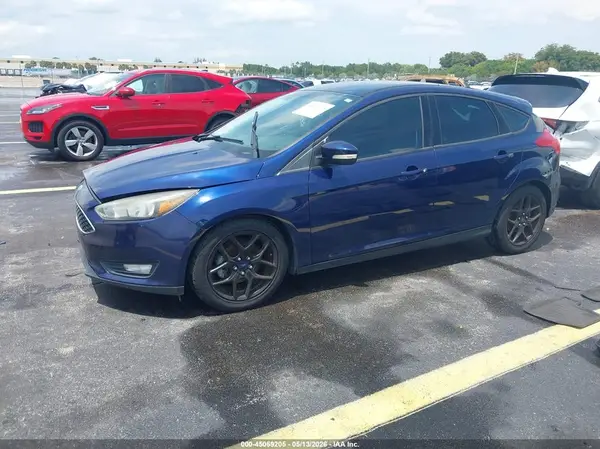 1FADP3K26GL226703 2016 FORD FOCUS - Image 2