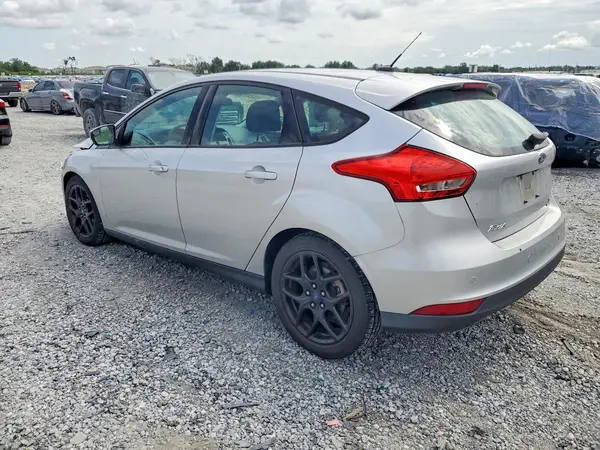 1FADP3K26GL234056 2016 FORD FOCUS - Image 2