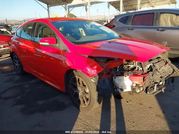 1FADP3K26GL254341 2016 FORD FOCUS - Image 1