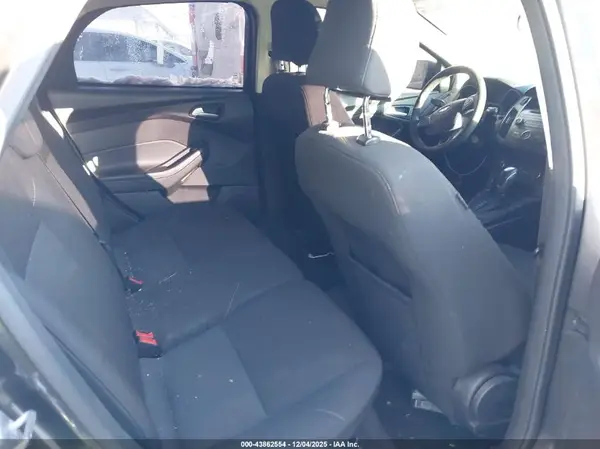 1FADP3K26GL255781 2016 FORD FOCUS - Image 8