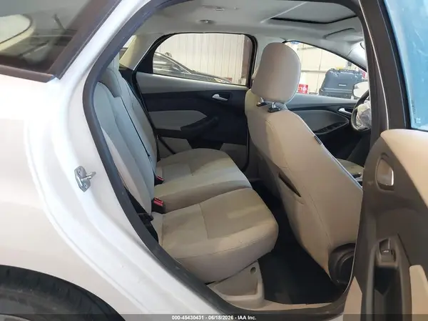 1FADP3K26GL263993 2016 FORD FOCUS - Image 8