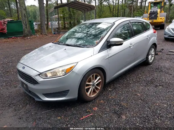 1FADP3K26GL271236 2016 FORD FOCUS - Image 2