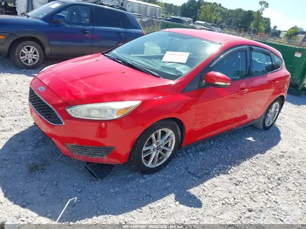 1FADP3K26GL271365 2016 FORD FOCUS - Image 2