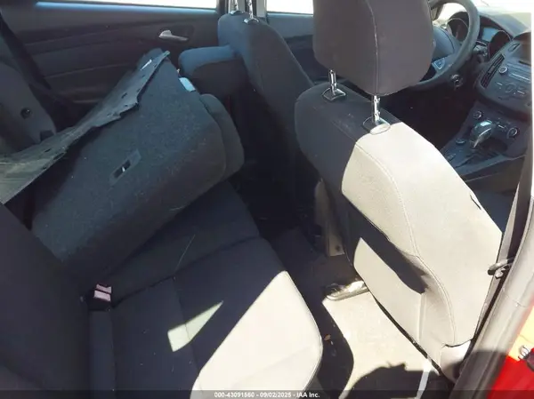 1FADP3K26GL271365 2016 FORD FOCUS - Image 8