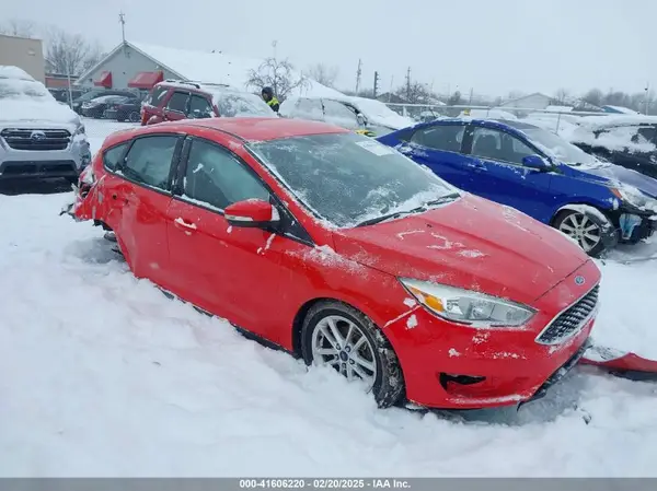 1FADP3K26GL276694 2016 FORD FOCUS - Image 1