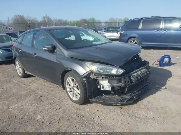 1FADP3K26GL279188 2016 FORD FOCUS - Image 1