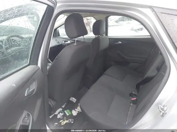 1FADP3K26GL284049 2016 FORD FOCUS - Image 8