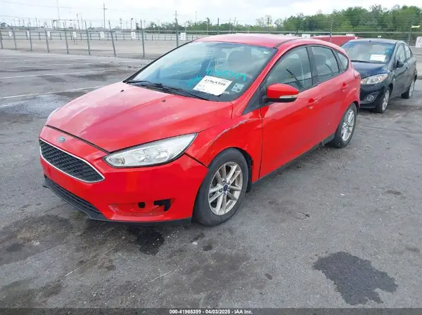 1FADP3K26GL285802 2016 FORD FOCUS - Image 2