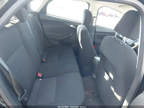 1FADP3K26GL287534 2016 FORD FOCUS - Image 8