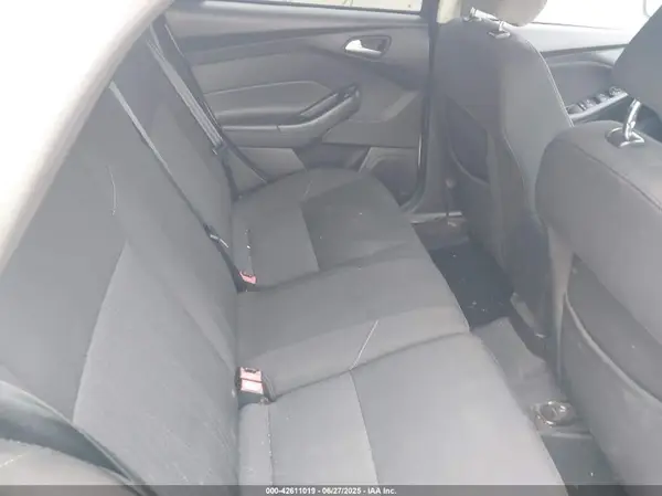 1FADP3K26GL289817 2016 FORD FOCUS - Image 8