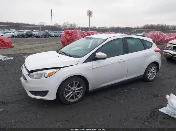 1FADP3K26GL290174 2016 FORD FOCUS - Image 2
