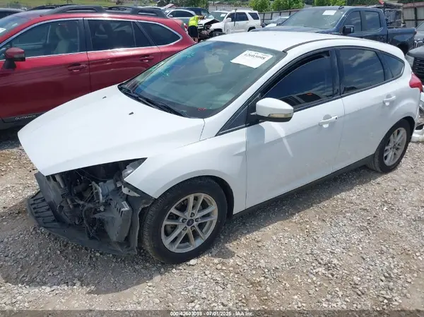 1FADP3K26GL290434 2016 FORD FOCUS - Image 2