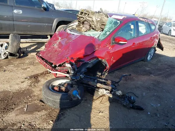 1FADP3K26GL293043 2016 FORD FOCUS - Image 2