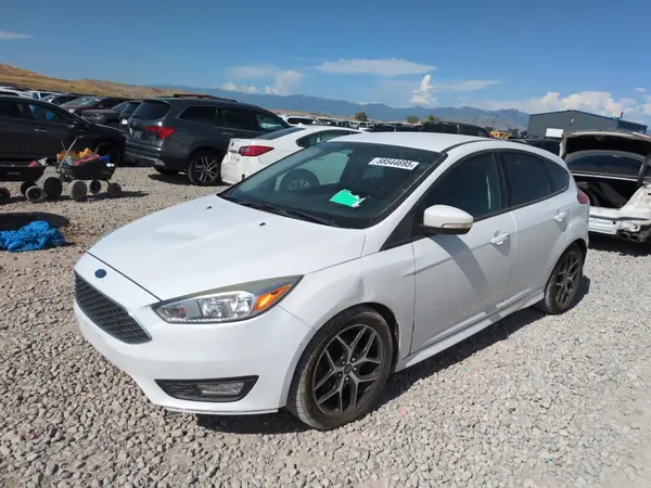 1FADP3K26GL293754 2016 FORD FOCUS - Image 1