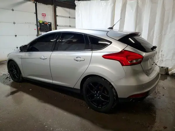 1FADP3K26GL295343 2016 FORD FOCUS - Image 2