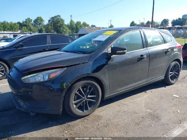 1FADP3K26GL296444 2016 FORD FOCUS - Image 2