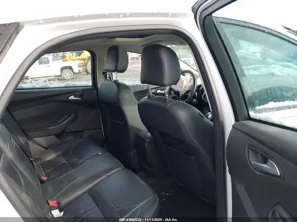1FADP3K26GL307698 2016 FORD FOCUS - Image 8