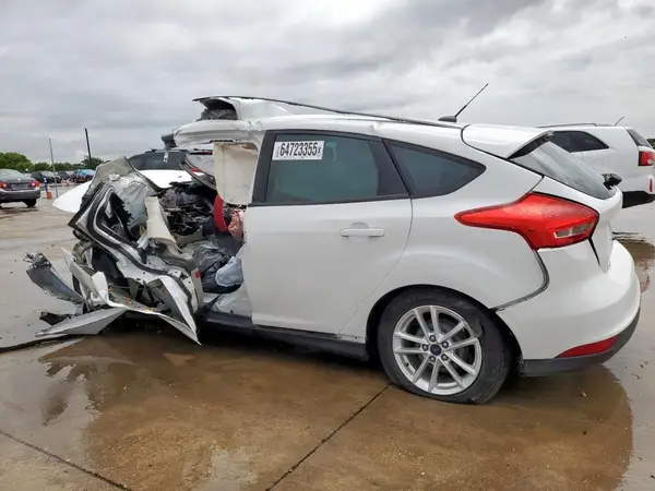 1FADP3K26GL309936 2016 FORD FOCUS - Image 2
