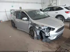 1FADP3K26GL310360 2016 FORD FOCUS