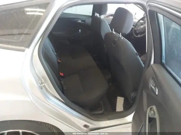 1FADP3K26GL310360 2016 FORD FOCUS - Image 8